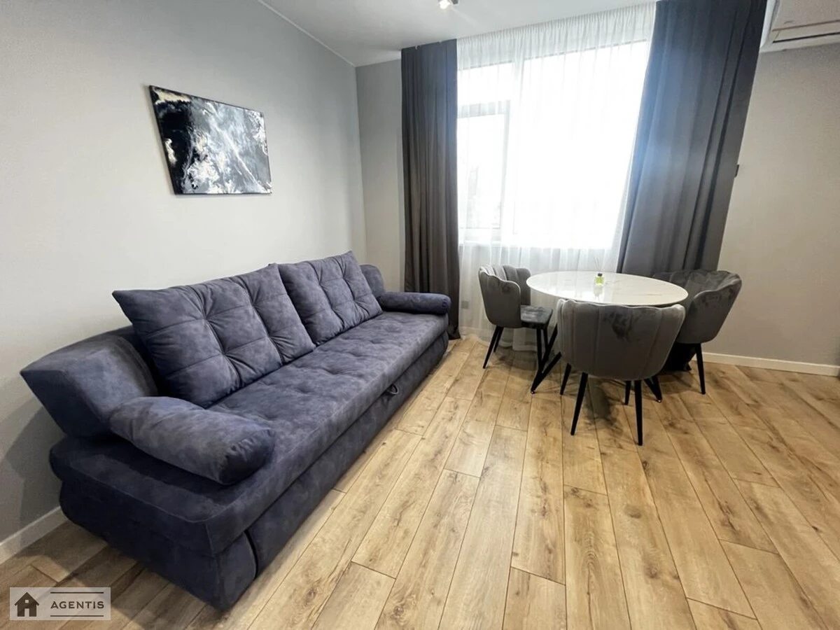 Apartment for rent. 1 room, 38 m², 2nd floor/6 floors. 19, Mendelyeyeva 19, Kyiv. 