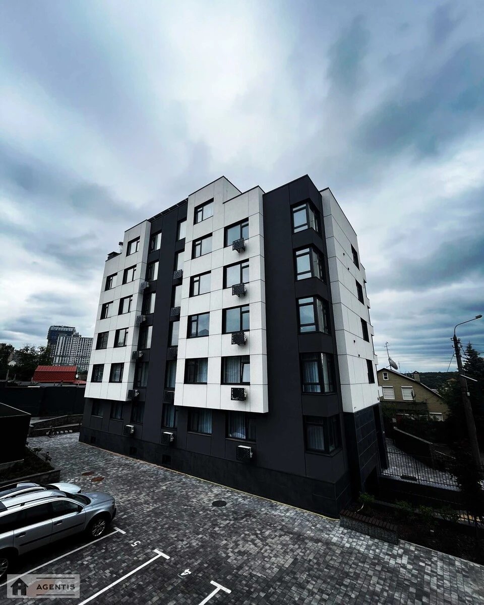 Apartment for rent. 1 room, 38 m², 2nd floor/6 floors. 19, Mendelyeyeva 19, Kyiv. 