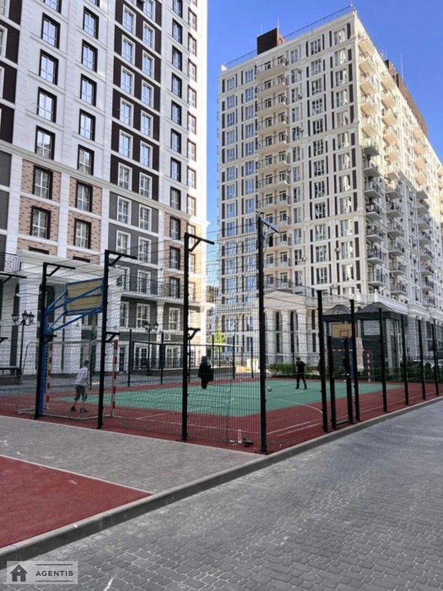 Сдам квартиру. 1 room, 37 m², 15 floor/15 floors. Михайла Максимовича вул. (Онуфрія Трутенка), Киев. 