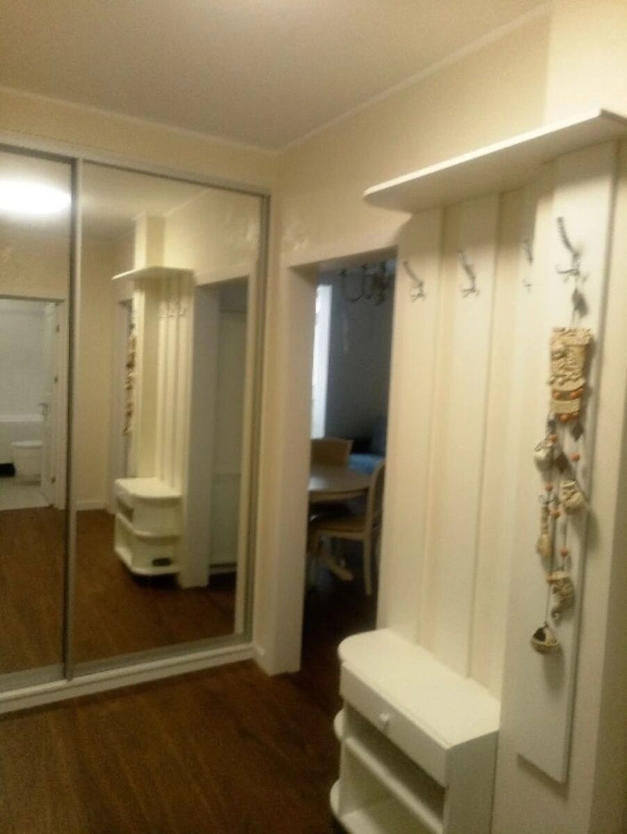 Сдам квартиру. 2 rooms, 55 m², 12 floor/24 floors. 3, Юрія Кондратюка вул., Киев. 