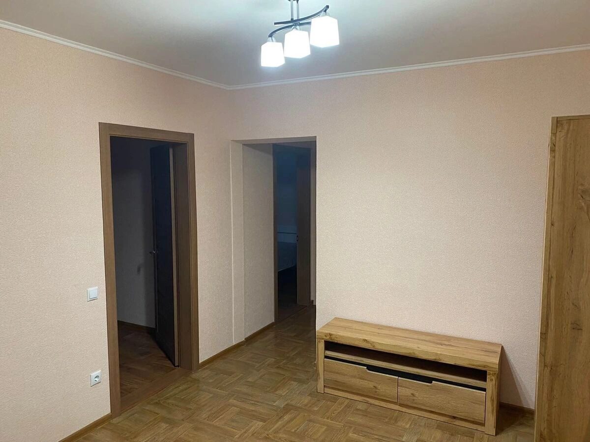 Apartment for rent. 2 rooms, 75 m², 18 floor/25 floors. 22, Konoplyanska 22, Kyiv. 