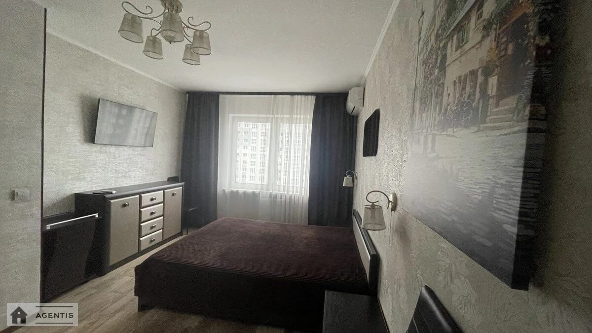 Сдам квартиру. 1 room, 37 m², 20 floor/25 floors. 16, Бориса Гмирі вул., Киев. 
