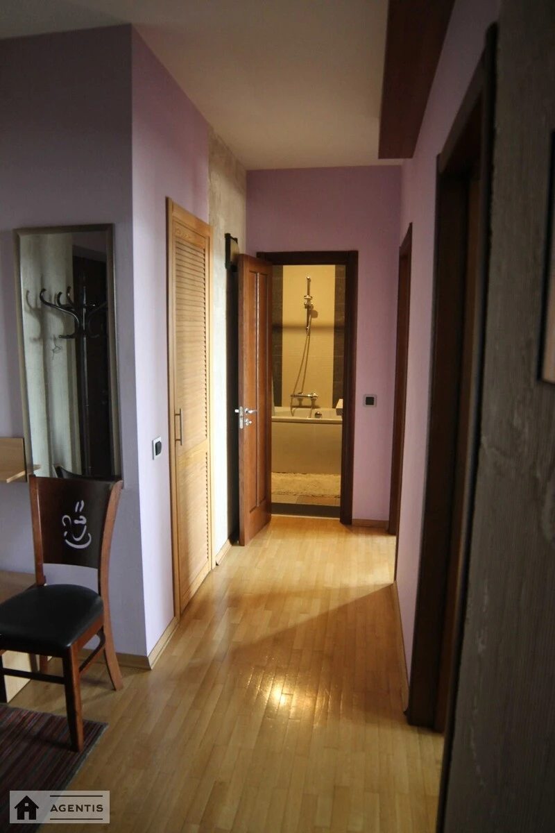 Apartment for rent. 2 rooms, 54 m², 15 floor/22 floors. 99, Avtozavodska 99, Kyiv. 