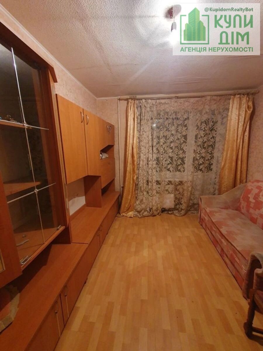 Apartments for sale 1 room, 19 m², 2nd fl./9 floors. Kuropyatnykova vul., Kropyvnytskyy. 