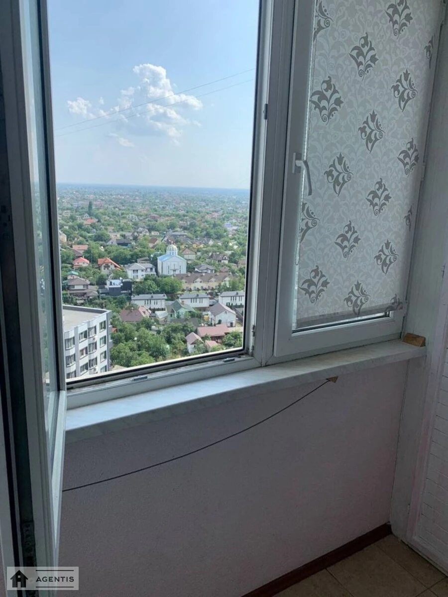 Apartment for rent. 1 room, 45 m², 18 floor/25 floors. Dniprovska embankment, Kyiv. 