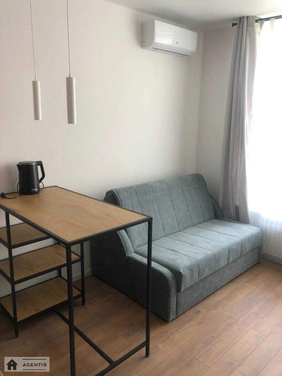 Apartment for rent. 1 room, 21 m², 15 floor/21 floors. Svyatoshynskyy rayon, Kyiv. 
