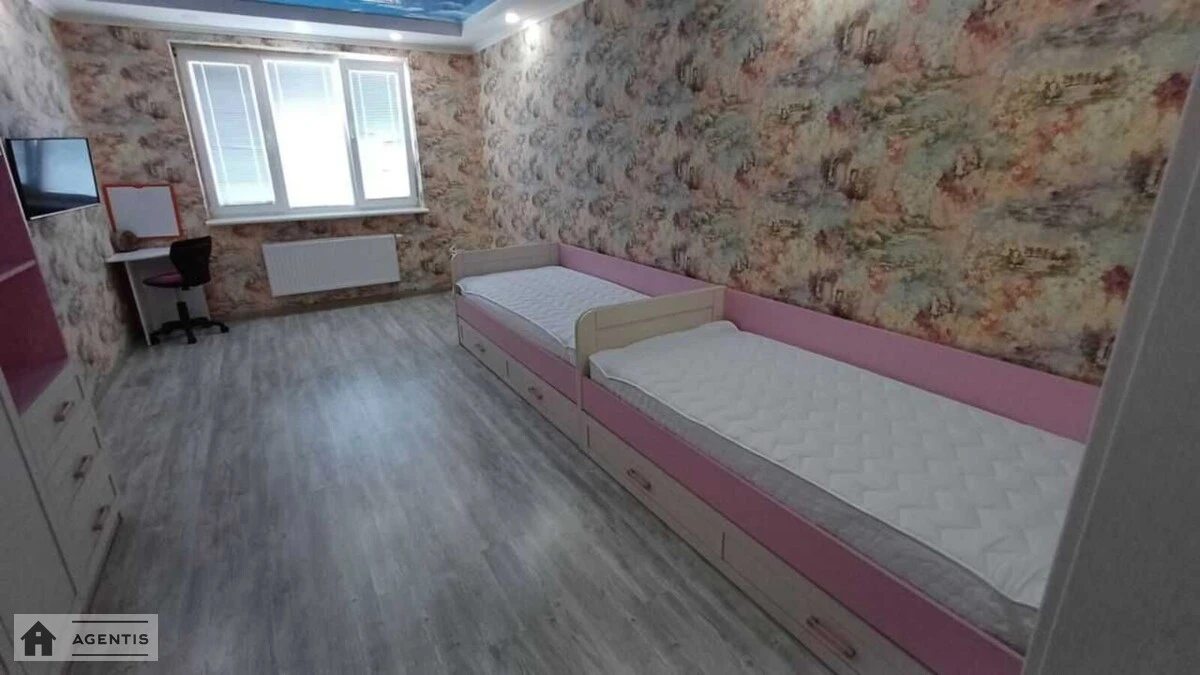 Apartment for rent. 2 rooms, 73 m², 19 floor/25 floors. 51, Ylenka , Kyiv. 
