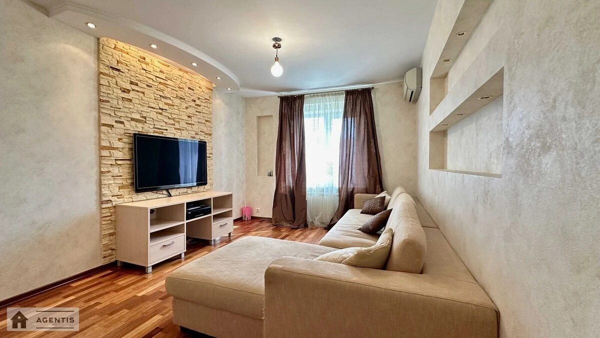 Apartment for rent. 4 rooms, 126 m², 9th floor/10 floors. 13, Henerala Henadiya Vorobyova vul. Kurska, Kyiv. 