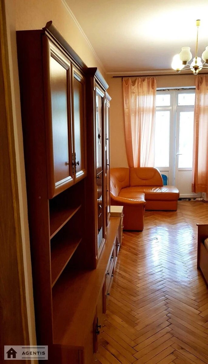 Здам квартиру. 1 room, 50 m², 4th floor/5 floors. Лабораторний, Київ. 