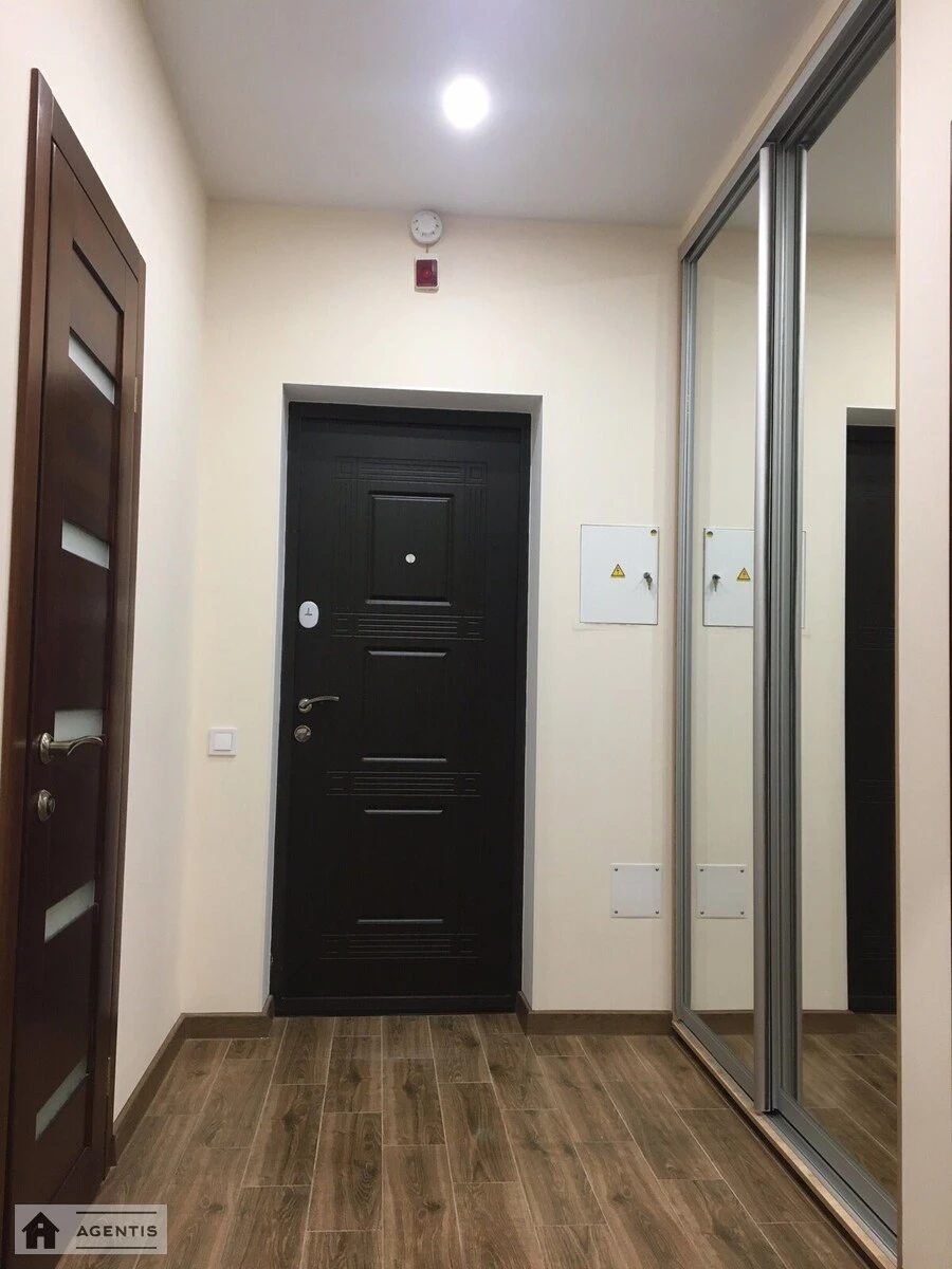 Здам квартиру. 1 room, 36 m², 11 floor/16 floors. Сергія Данченка вул., Київ. 