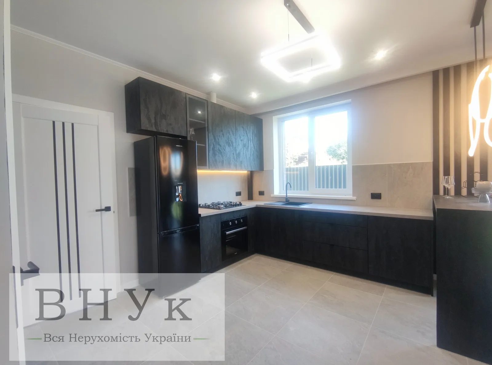 House for sale. 94 m², 1 floor. Sonyachna , Ternopil. 