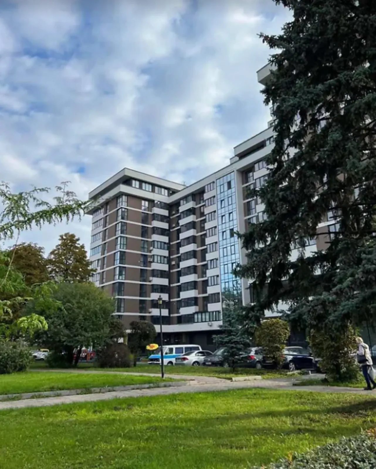 Apartments for sale. 3 rooms, 96 m², 10th floor/11 floors. Druzhba, Ternopil. 