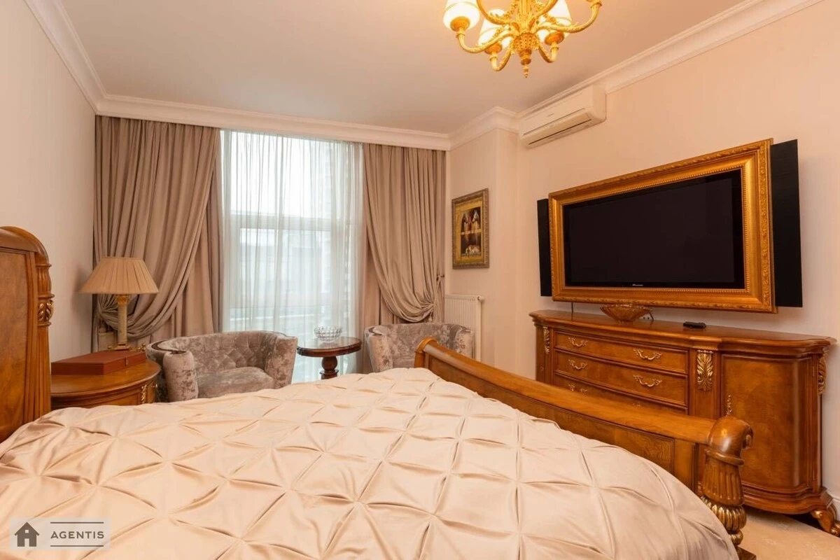Apartment for rent. 2 rooms, 100 m², 4th floor/14 floors. 59, Zvirynetcka 59, Kyiv. 