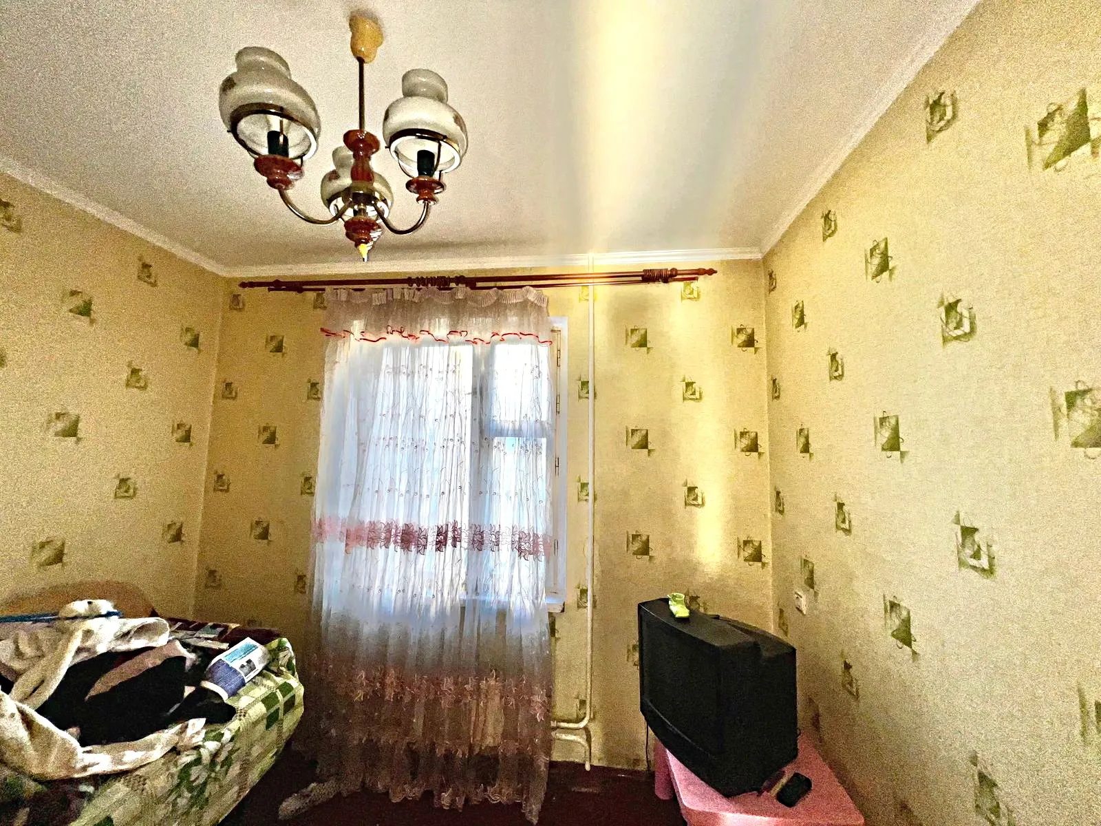Apartments for sale. 3 rooms, 64 m², 4th floor/9 floors. 63, Koroleva Akademyka , Odesa. 
