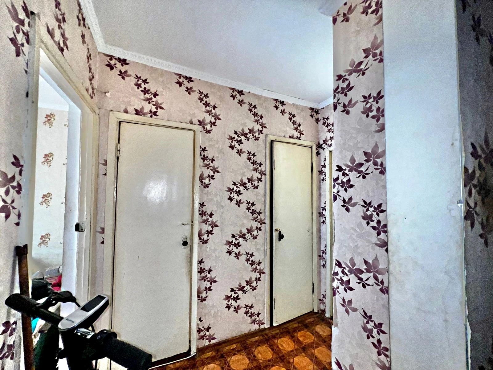 Продаж квартири. 3 rooms, 64 m², 4th floor/9 floors. 63, Королева Академика , Одеса. 