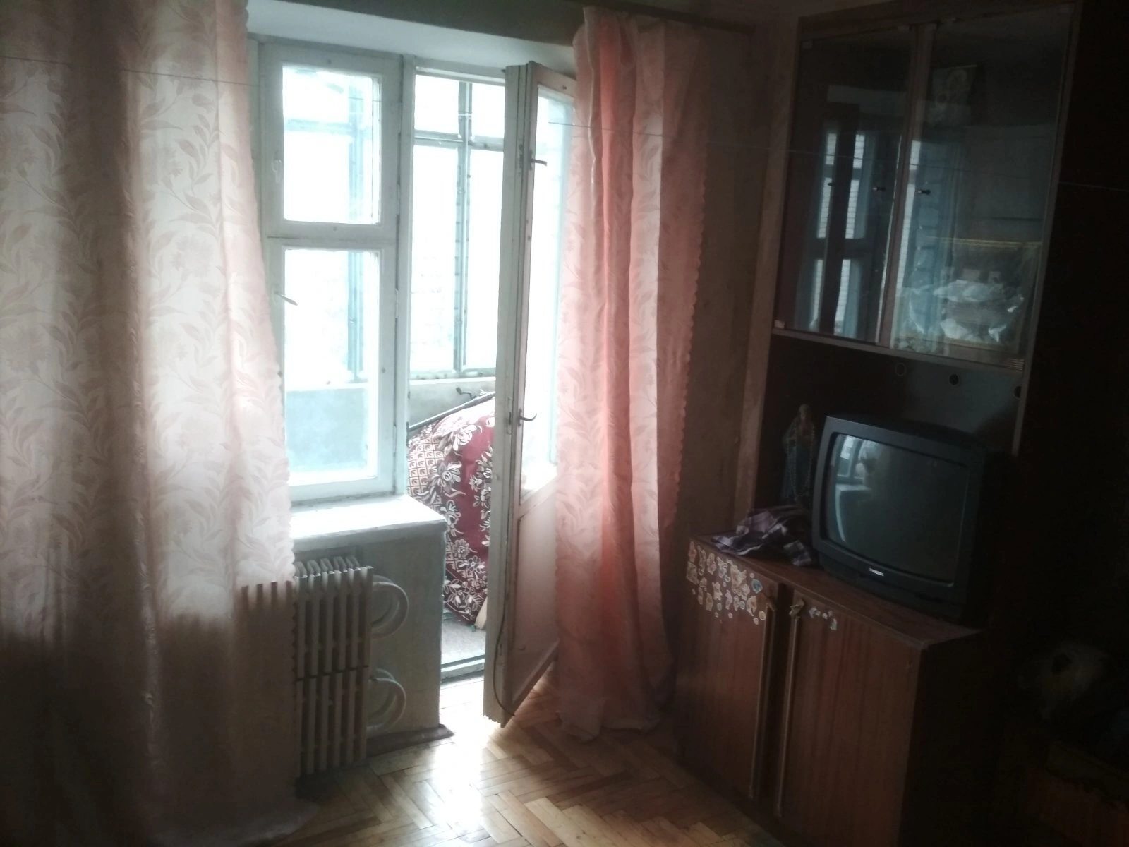 Apartment for rent. 1 room, 30 m², 3rd floor/9 floors. 15 kvitnya vul., Ternopil. 
