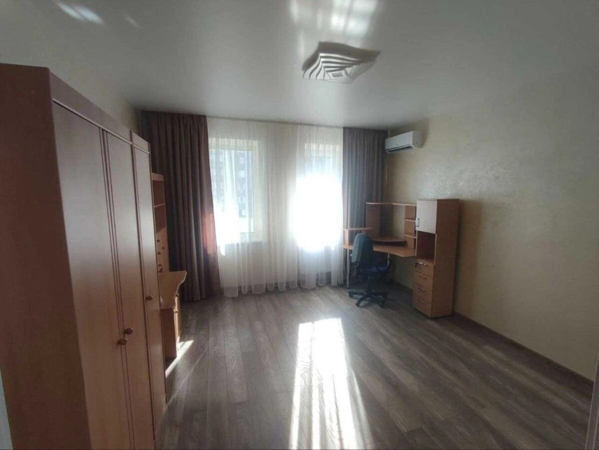 Здам квартиру. 2 rooms, 70 m², 7th floor/16 floors. 26, Петра Григоренка просп., Київ. 