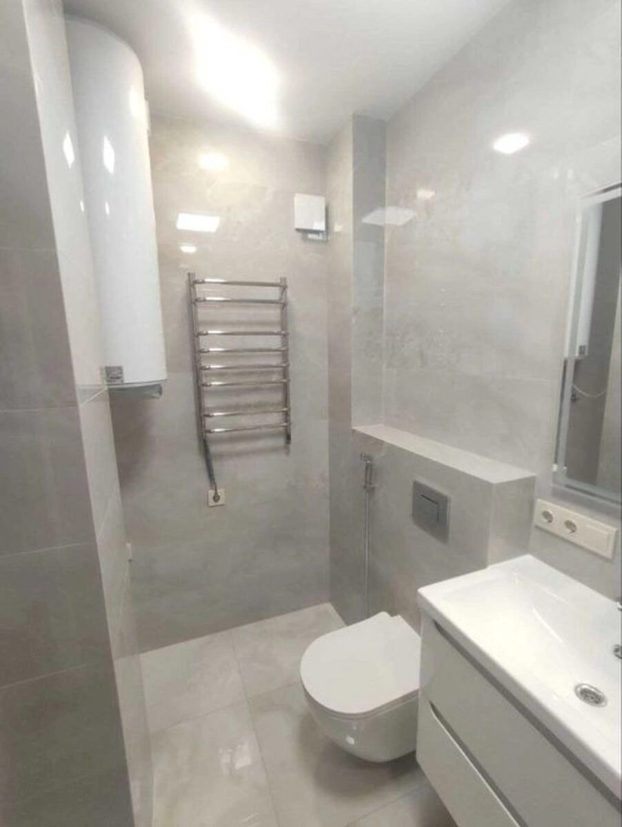 Здам квартиру. 2 rooms, 70 m², 7th floor/16 floors. 26, Петра Григоренка просп., Київ. 