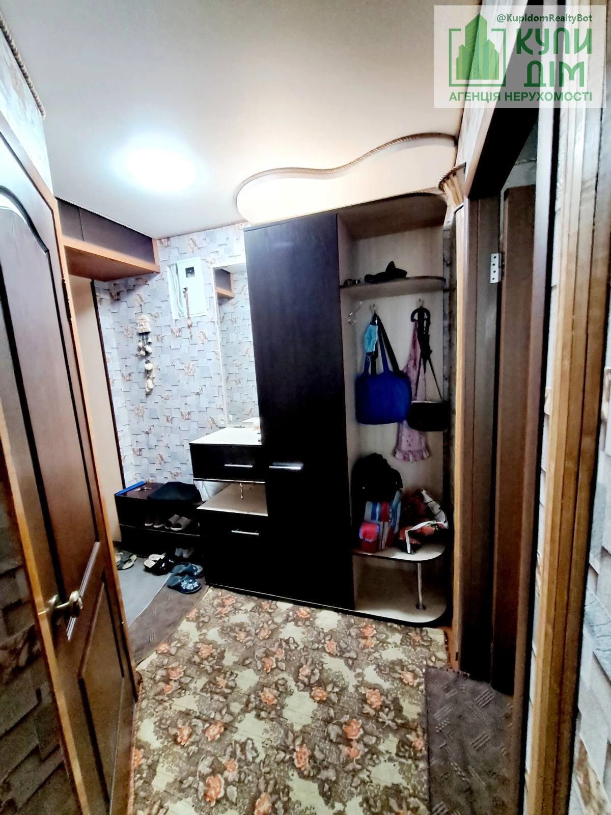 Продаж квартири. 1 room, 30 m², 1st floor/5 floors. Фортечний (кіровський), Кропивницький. 