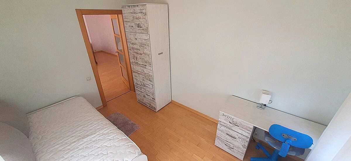 Apartment for rent. 4 rooms, 154 m², 17 floor/26 floors. 22, Lvivska 22, Kyiv. 