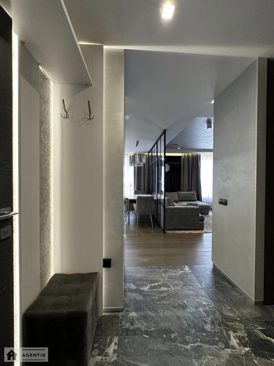 Apartment for rent. 2 rooms, 64 m², 5th floor/26 floors. 1, Zarichna 1, Kyiv. 