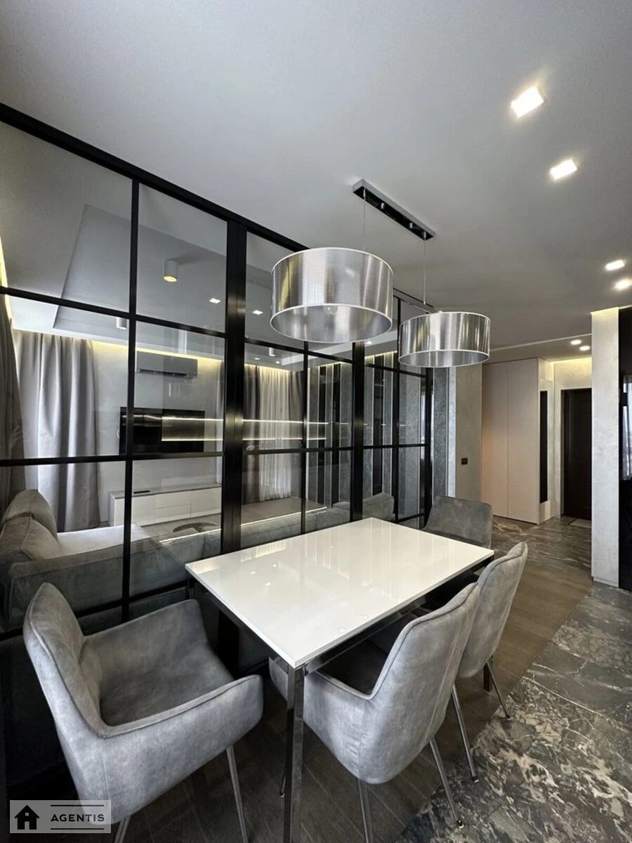 Apartment for rent. 2 rooms, 64 m², 5th floor/26 floors. 1, Zarichna 1, Kyiv. 