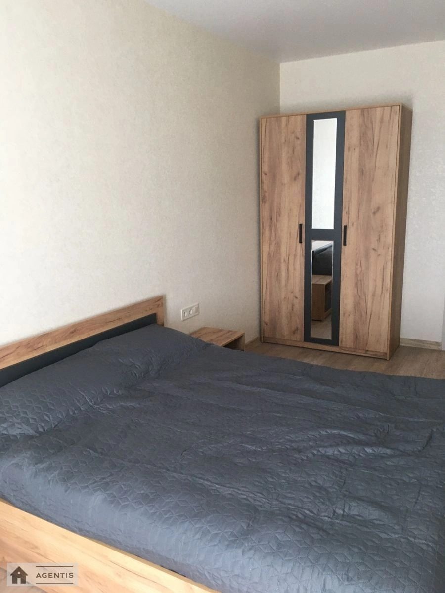 Сдам квартиру. 1 room, 40 m², 17 floor/25 floors. 12, Кадетский Гай 12, Киев. 