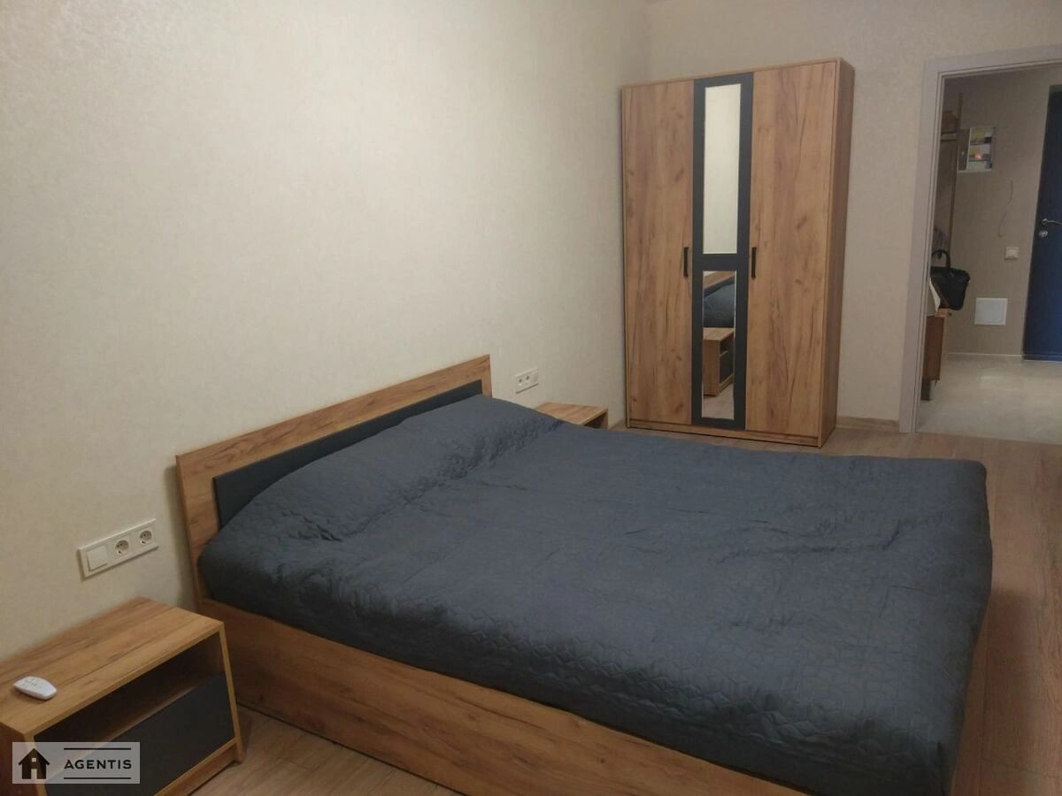 Сдам квартиру. 1 room, 40 m², 17 floor/25 floors. 12, Кадетский Гай 12, Киев. 