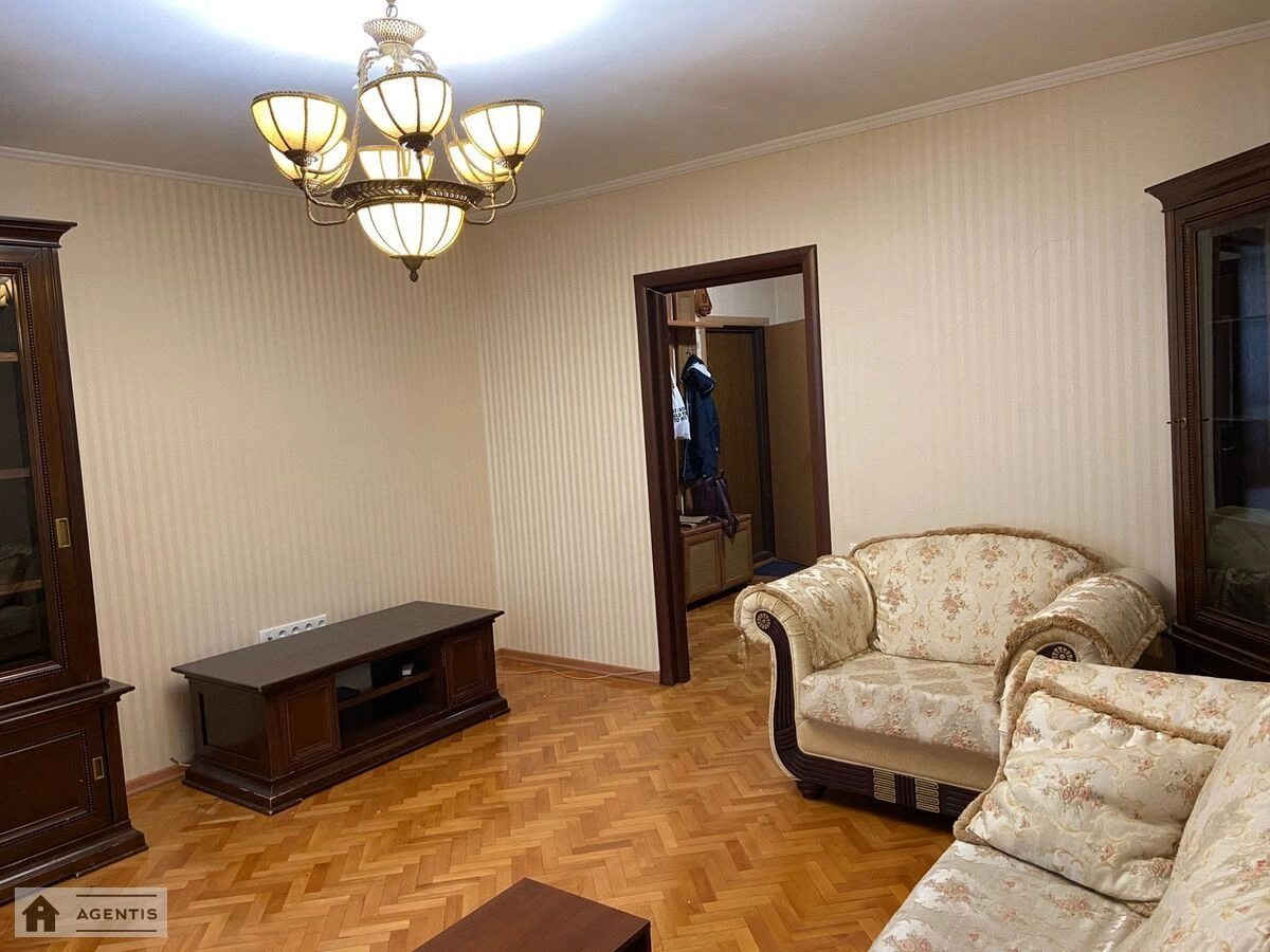 Здам квартиру. 3 rooms, 76 m², 2nd floor/10 floors. 11, Кадетський Гай 11, Київ. 