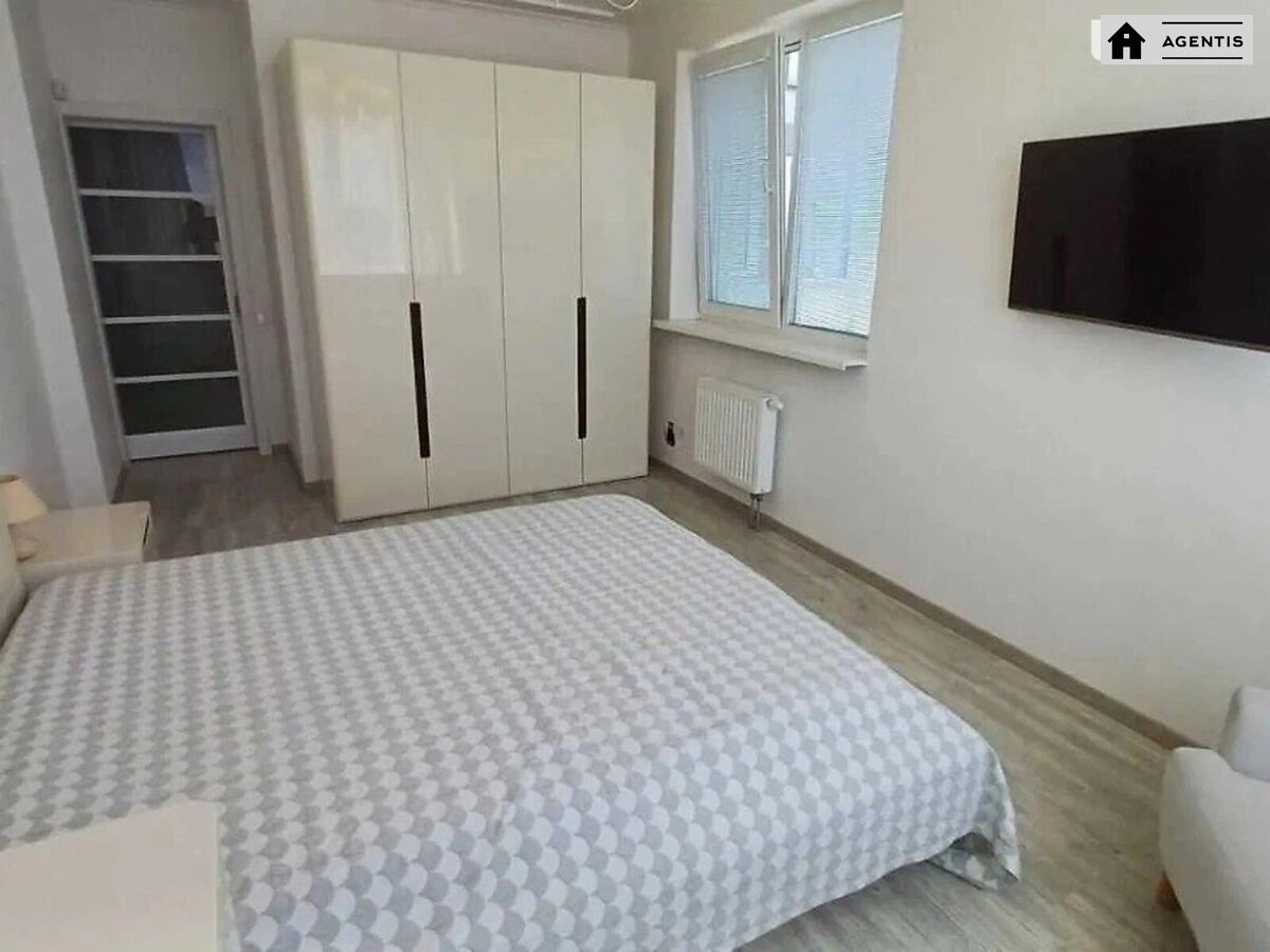 Apartment for rent. 2 rooms, 73 m², 19 floor/24 floors. 51, Yuriya Illyenka vul. Melnykova, Kyiv. 