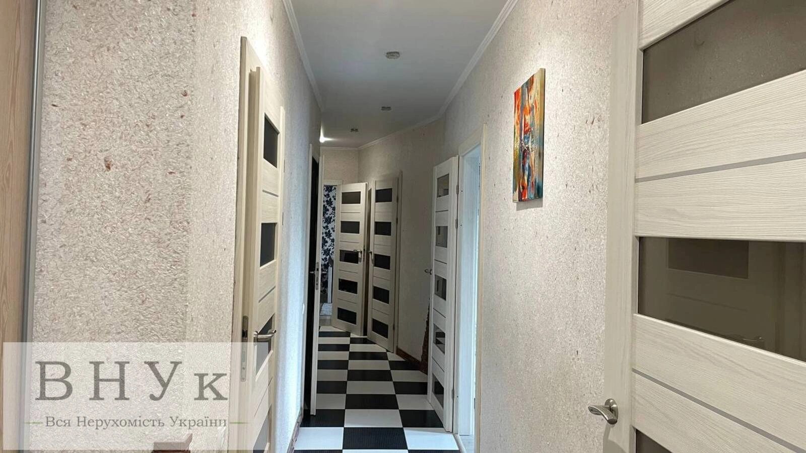 Продаж квартири. 3 rooms, 80 m², 2nd floor/7 floors. Чернівецька вул., Тернопіль. 