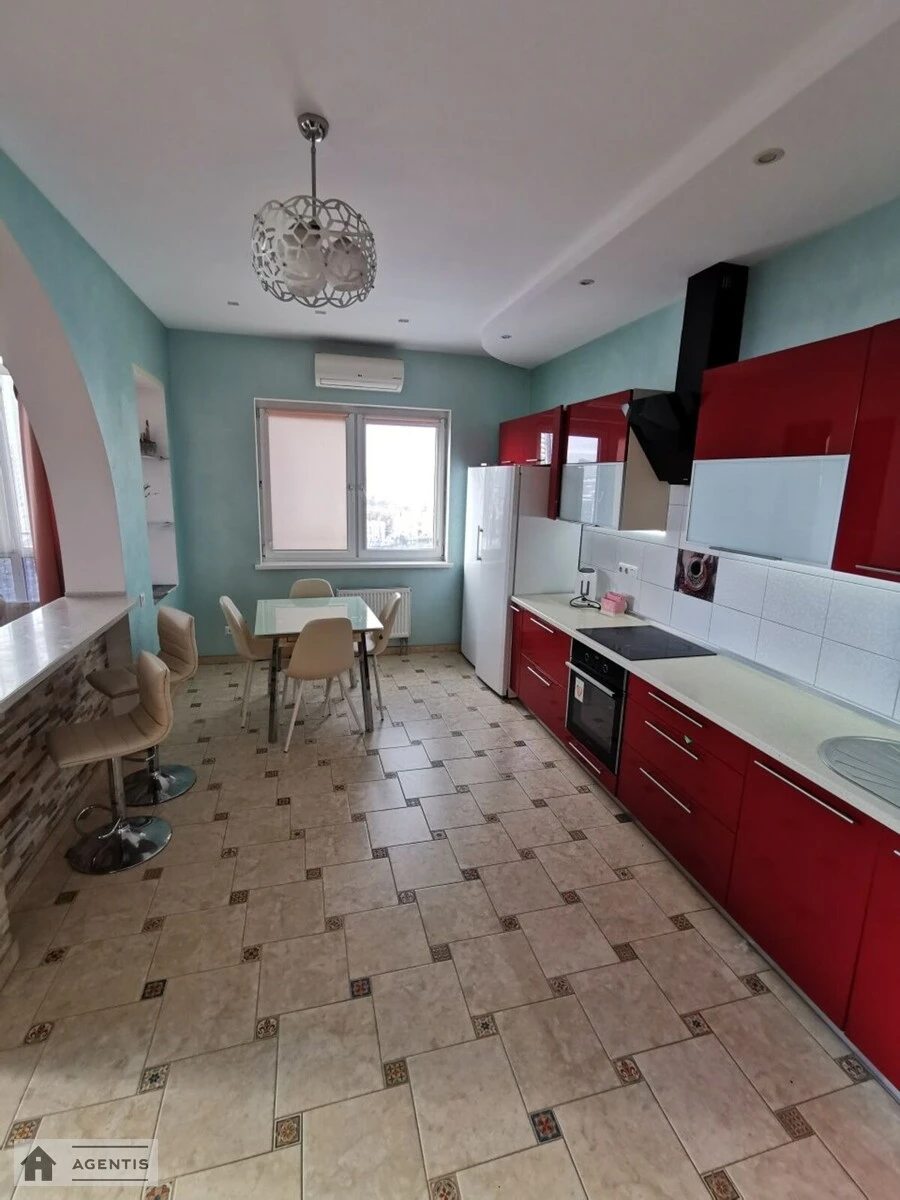 Apartment for rent. 3 rooms, 105 m², 13 floor/15 floors. 16, Zlatoustivska vul., Kyiv. 