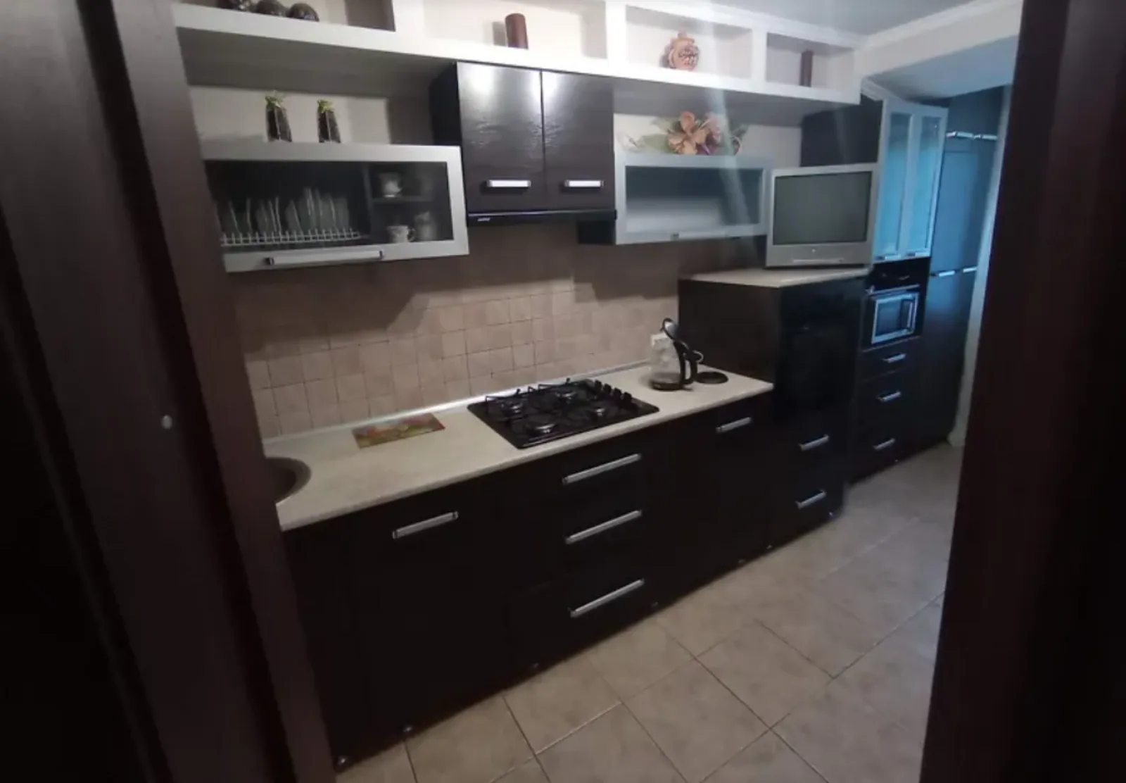 Продаж квартири. 1 room, 37 m², 2nd floor/9 floors. Дружба, Тернопіль. 