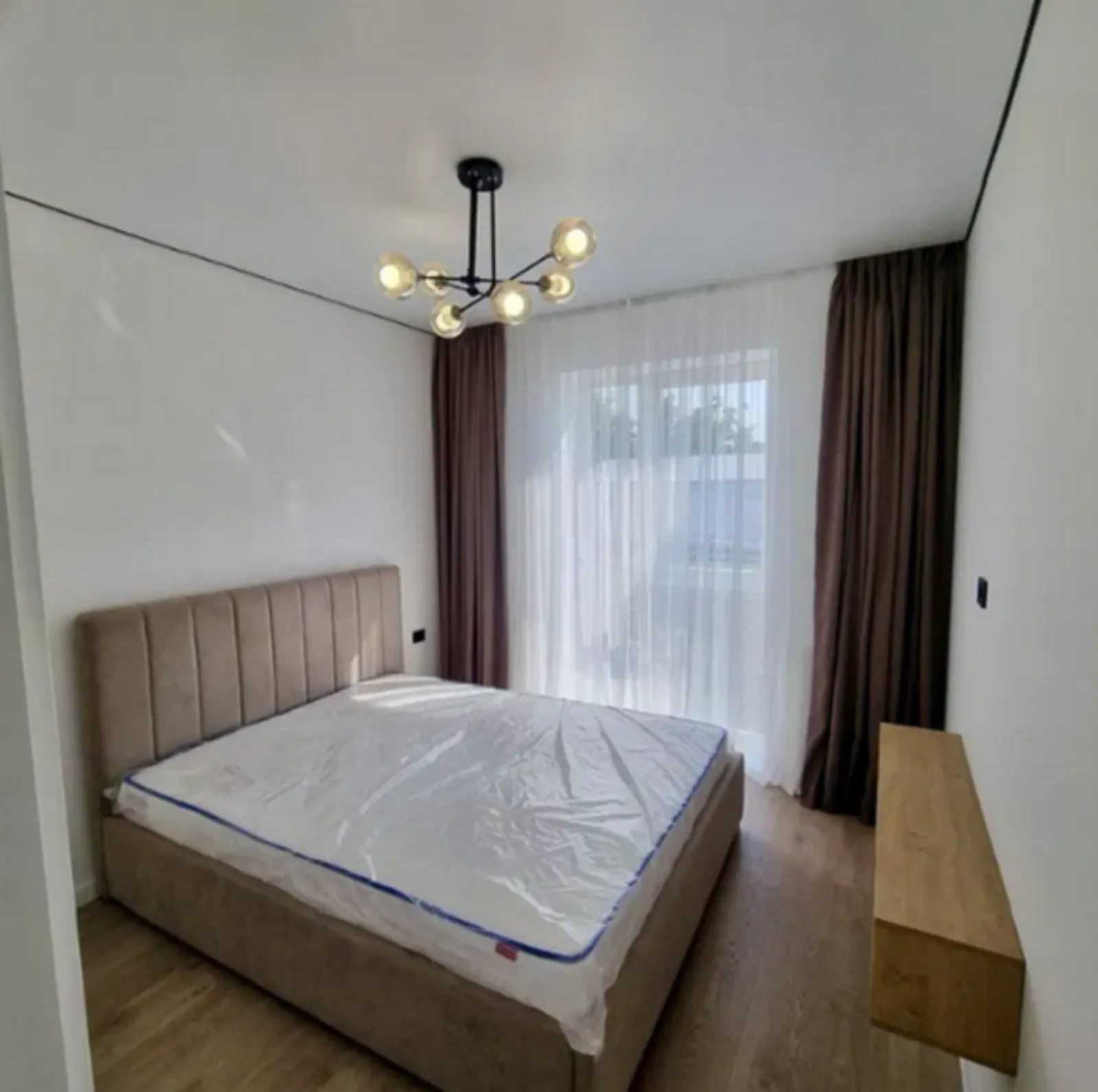 Продаж квартири. 1 room, 46 m², 2nd floor/5 floors. Центр, Тернопіль. 