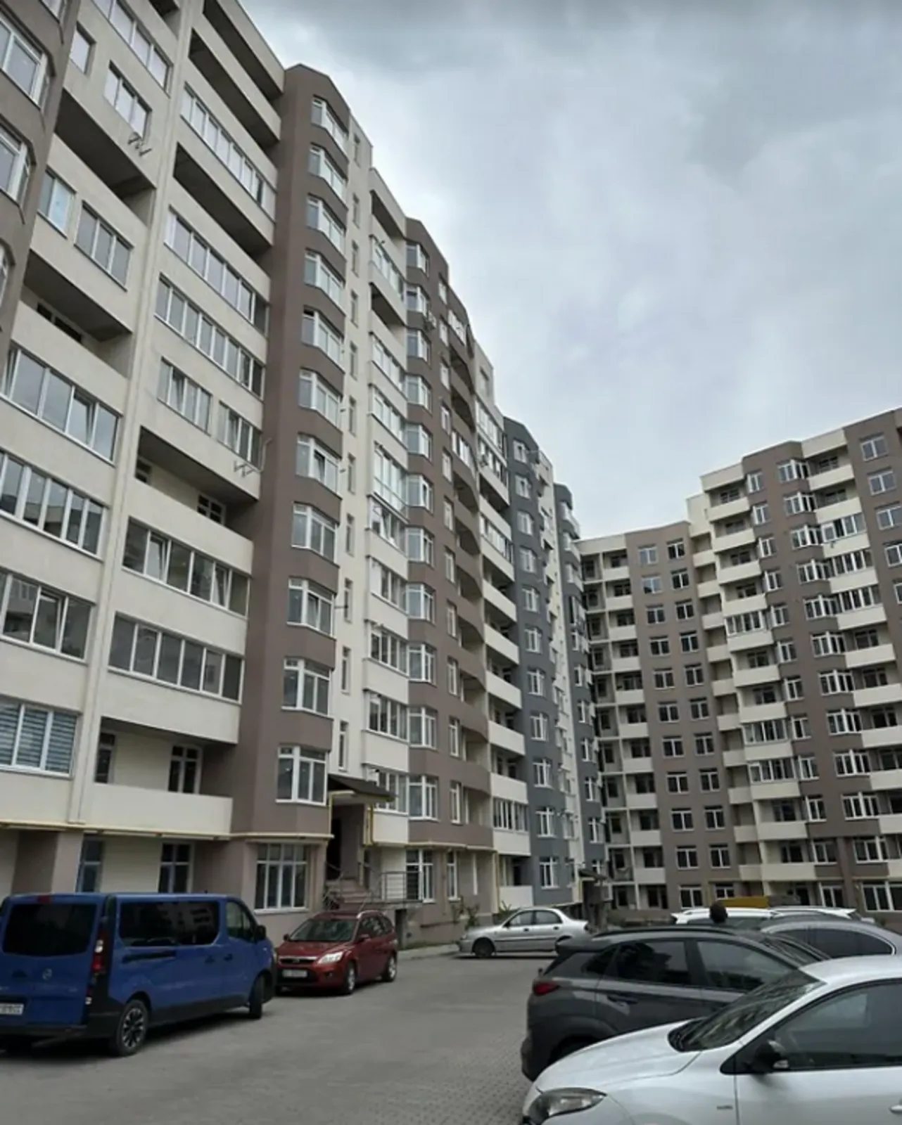 Apartments for sale. 2 rooms, 57 m², 6th floor/11 floors. Bam, Ternopil. 