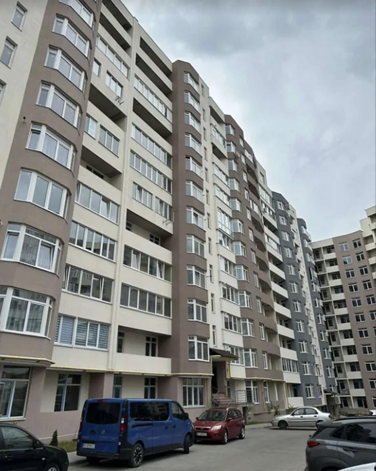 Apartments for sale. 2 rooms, 57 m², 6th floor/11 floors. Bam, Ternopil. 