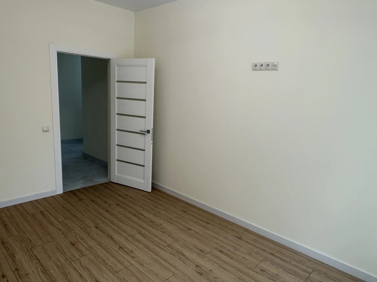 Продаж квартири. 2 rooms, 715 m², 1st floor/7 floors. 12, За Рудкою пров., Тернопіль. 