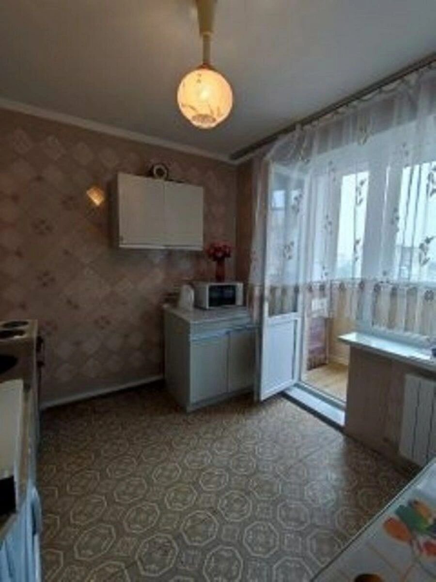 Apartment for rent. 2 rooms, 62 m², 15 floor/16 floors. 20, Heorhiya Honhadze prosp., Kyiv. 