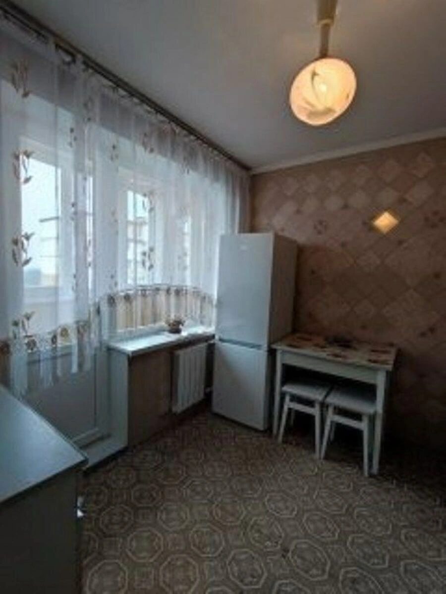 Apartment for rent. 2 rooms, 62 m², 15 floor/16 floors. 20, Heorhiya Honhadze prosp., Kyiv. 