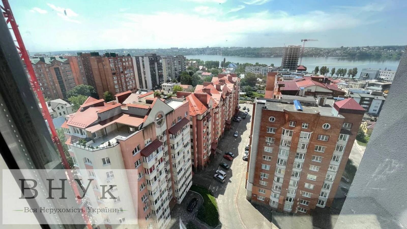 Apartments for sale. 3 rooms, 626 m², 14 floor/16 floors. 25, Nechaya Polkovnyka vul., Ternopil. 