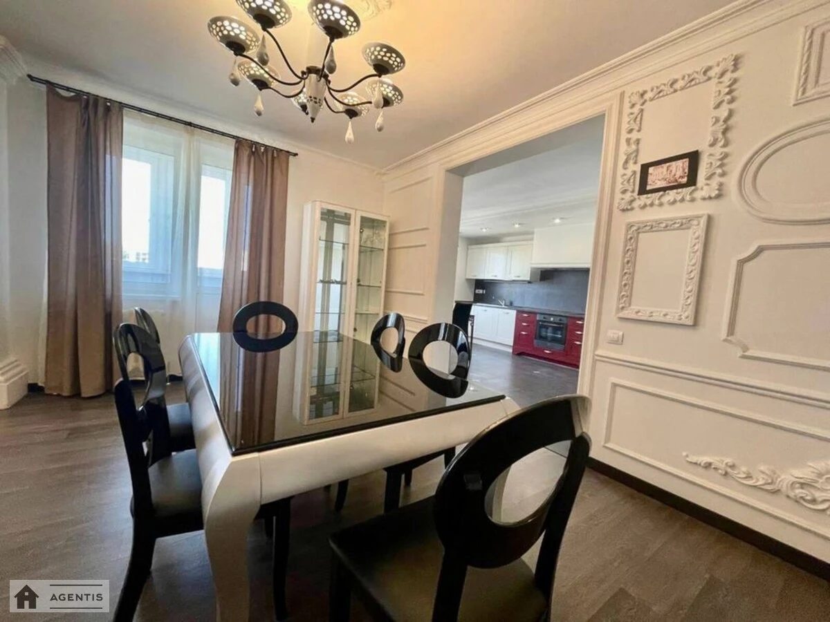 Apartment for rent. 3 rooms, 135 m², 7th floor/16 floors. 27, Tatarska 27, Kyiv. 