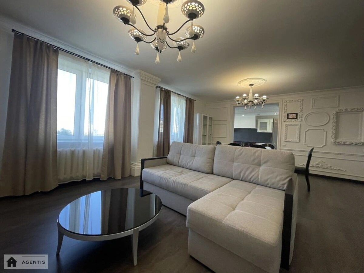 Apartment for rent. 3 rooms, 135 m², 7th floor/16 floors. 27, Tatarska 27, Kyiv. 