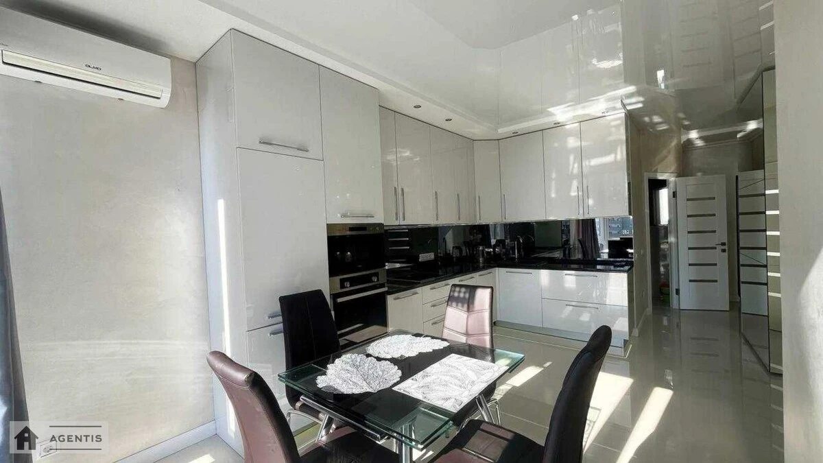 Apartment for rent. 1 room, 46 m², 17 floor/25 floors. Kakhy Bendukidze vul., Kyiv. 