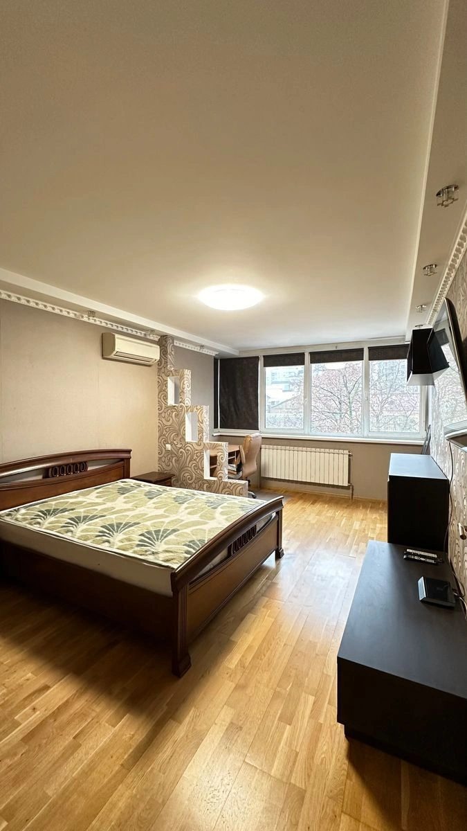 Здам квартиру. 1 room, 50 m², 5th floor/9 floors. 30, Івана Франка вул., Київ. 