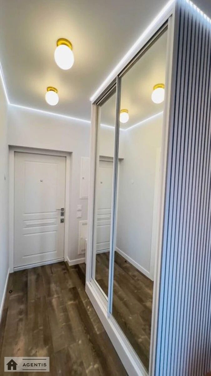 Здам квартиру. 1 room, 41 m², 7th floor/12 floors. Львівська, Київ. 