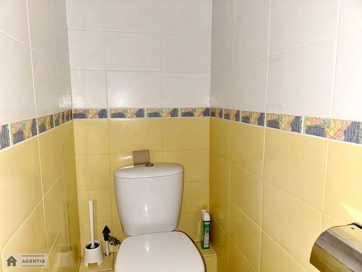 Здам квартиру. 2 rooms, 58 m², 8th floor/9 floors. 22, Івана Виговського вул. (Маршала Гречка), Київ. 