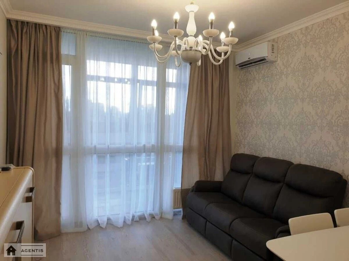 Сдам квартиру. 2 rooms, 53 m², 7th floor/21 floors. 3, Джона Маккейна вул. (Івана Кудрі), Киев. 