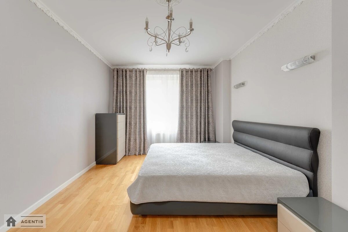 Apartment for rent. 5 rooms, 206 m², 6th floor/12 floors. 10, Poltavska 10, Kyiv. 