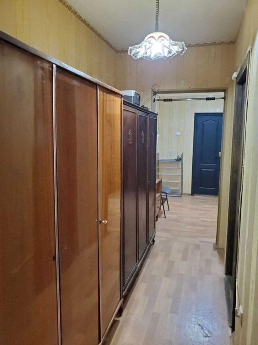 Apartment for rent. 2 rooms, 63 m², 20 floor/22 floors. 19, Urlivska 19, Kyiv. 