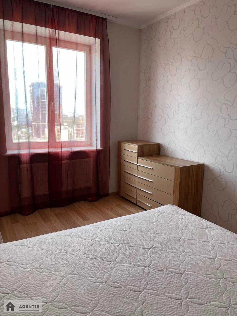 Сдам квартиру. 2 rooms, 95 m², 10th floor/23 floors. 6, Лабораторный 6, Киев. 